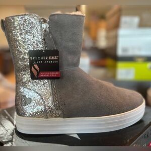 Sketchers Double Up Party In The Back Gray and Silver